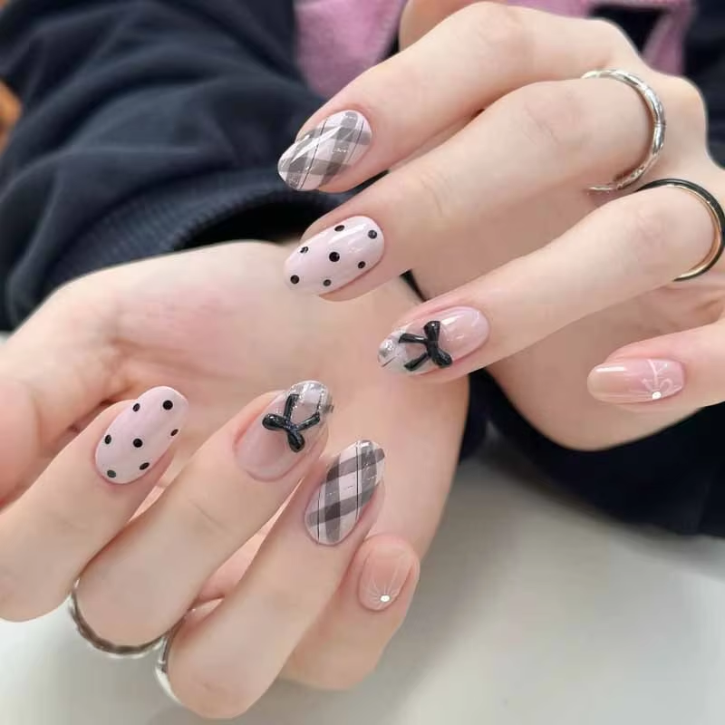 Nail Art Wedding - 24 шт. накладных ногтей в корейском
