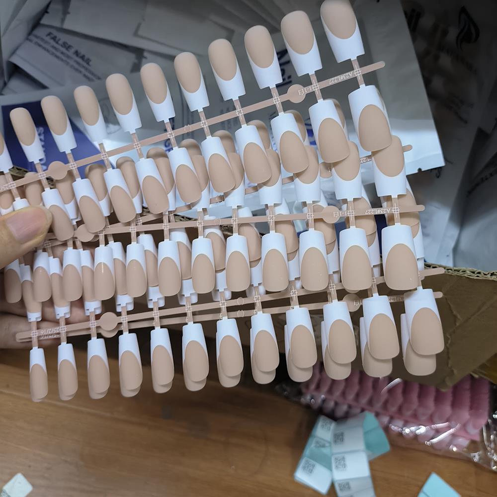 120 шт., телесные французские  – обзор и цена Nail Art Wedding